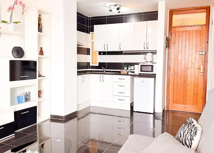 Torres De Yomely - Y3b *