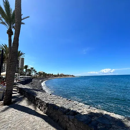 Torres De Yomely - Y3b * Playa de las Américas